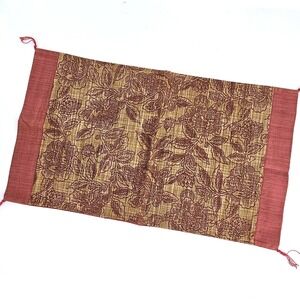 Vintage Floral Table Decor Placemat Mauve Tan Woven 22x12 Textile Natural Fiber